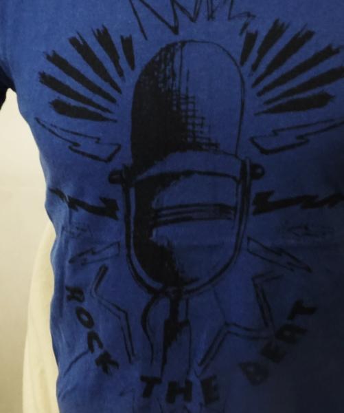 T-Shirt Gr. 104 (3737)